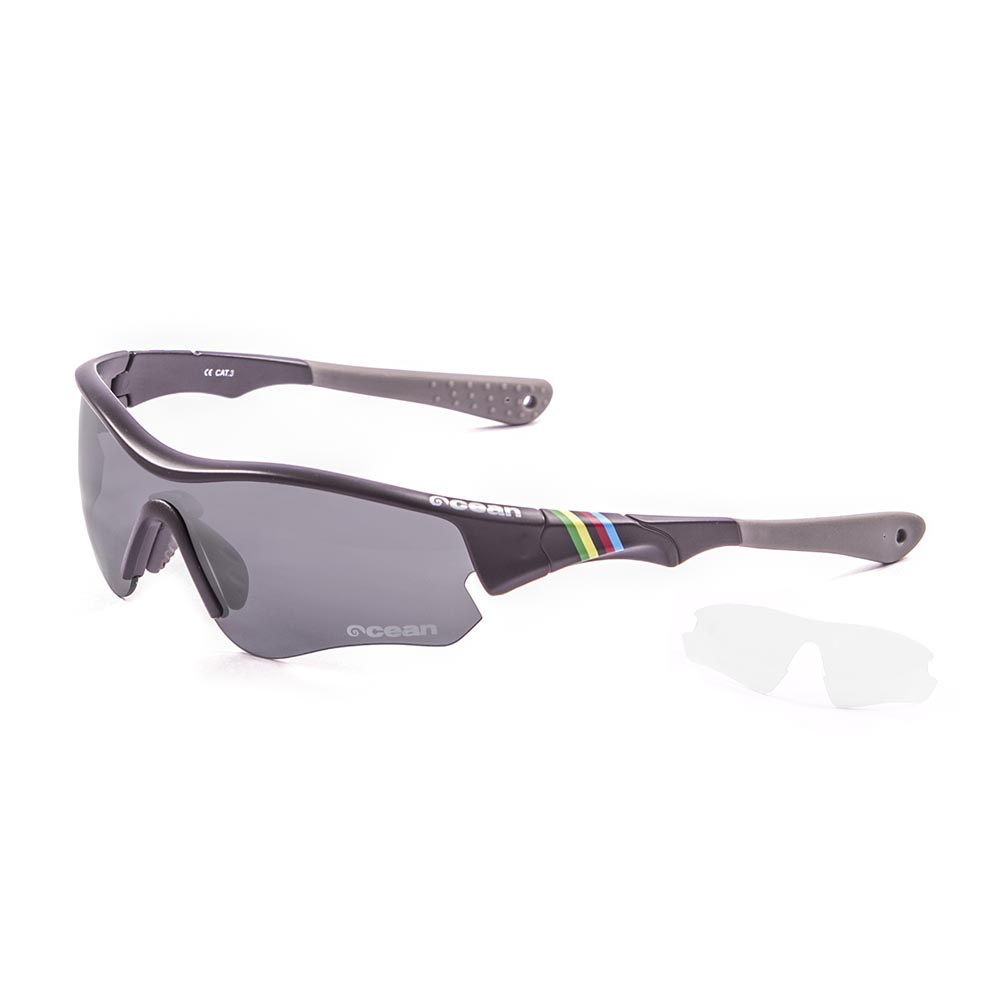 Ocean Sunglasses Iron One Size Matte Black / Smoke